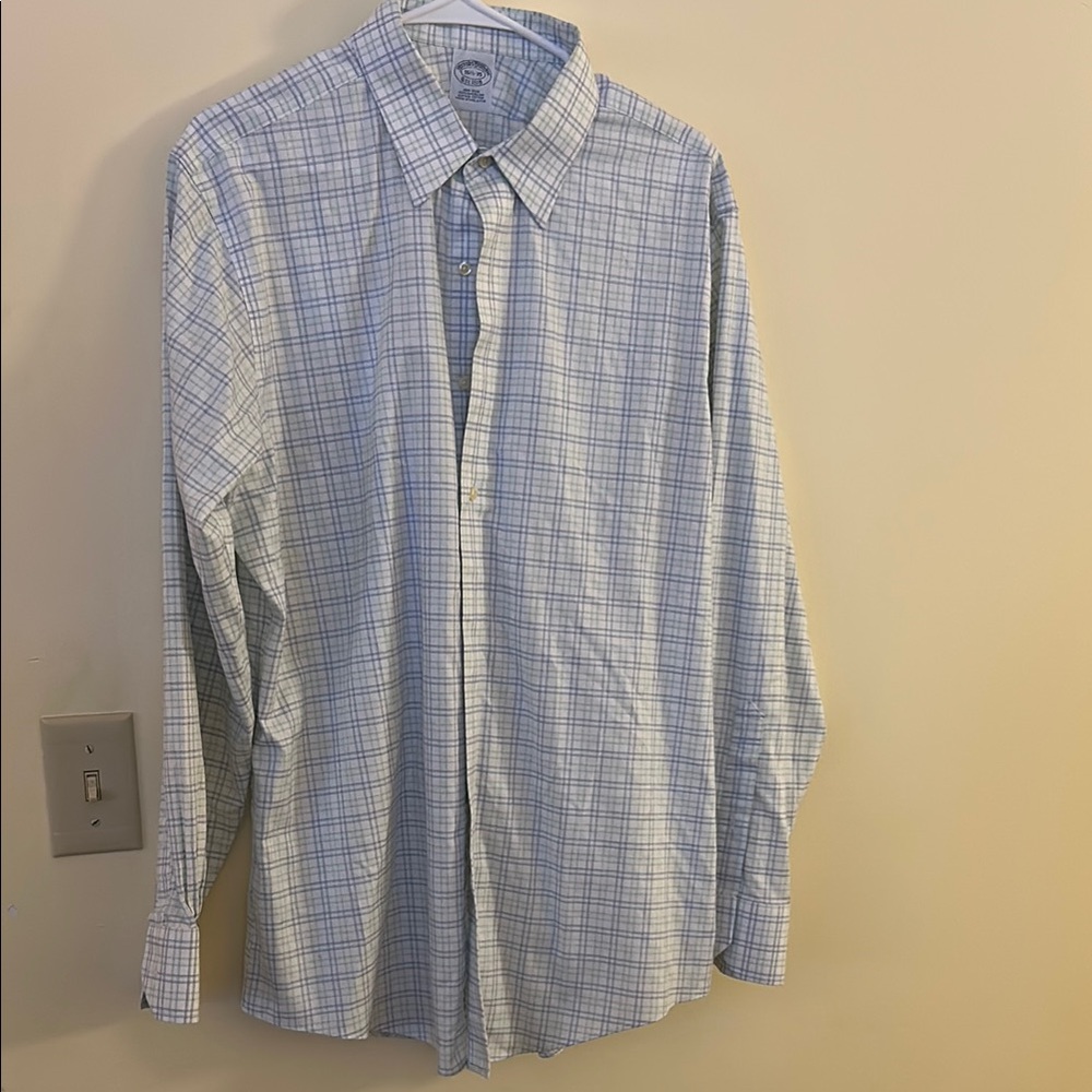 Brooks Brothers Long Sleeve Dress Shirt 16 1/2 - 35 100% American Supima Cotton